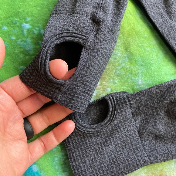 Gymshark crop top - Picture 9 of 9